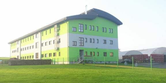 01: Sídlo společnosti